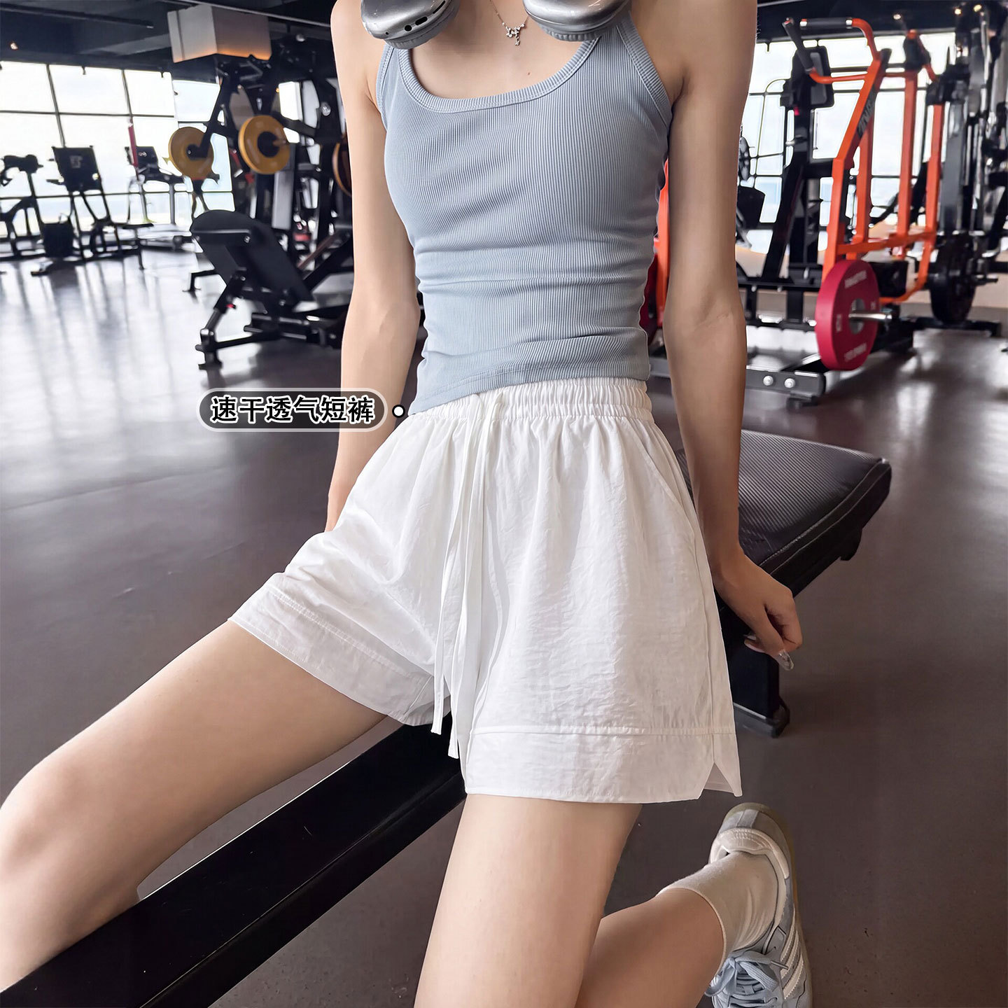 白色速干运动短裤女夏季外穿高腰a字阔腿大码胖mm冰丝山本五分裤