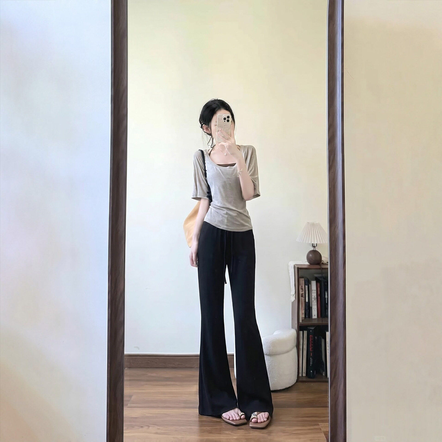 黑色冰丝微喇裤女2026新款夏季薄款小个子速干防晒运动健身喇叭裤