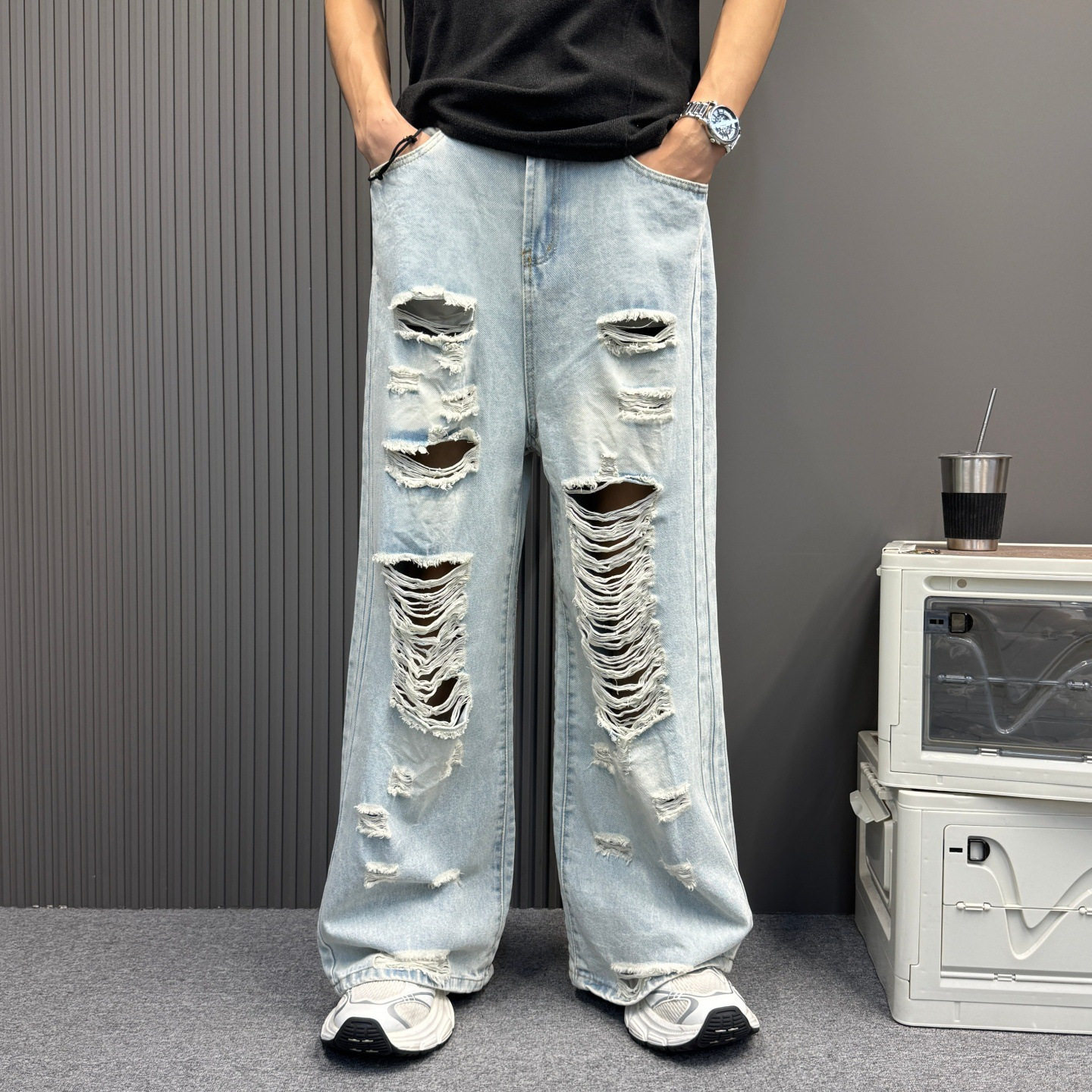 复古做旧浅蓝色破洞牛仔裤男女同款2026新款夏季宽松阔腿拖地长裤