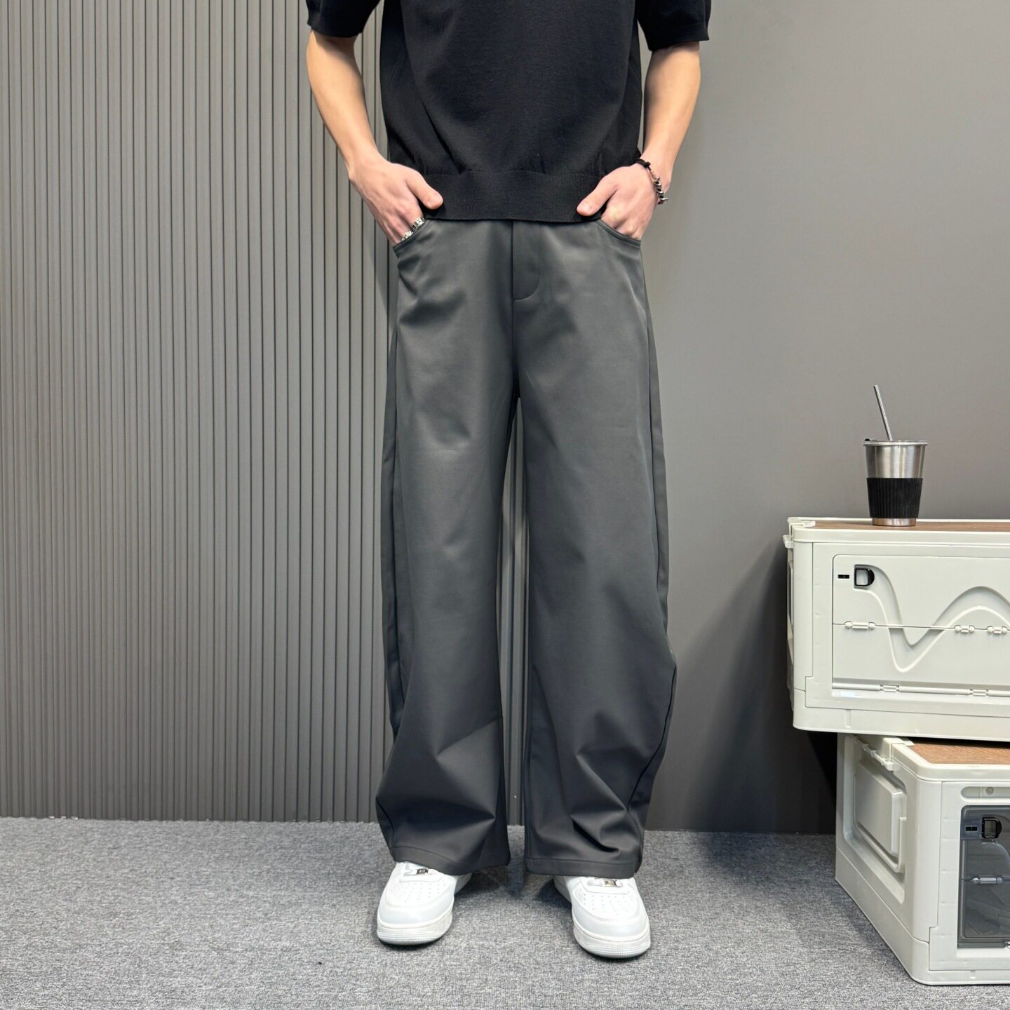 简约痞帅高街长裤美式复古垂坠感黑色弯刀西装裤男女宽松阔腿裤子