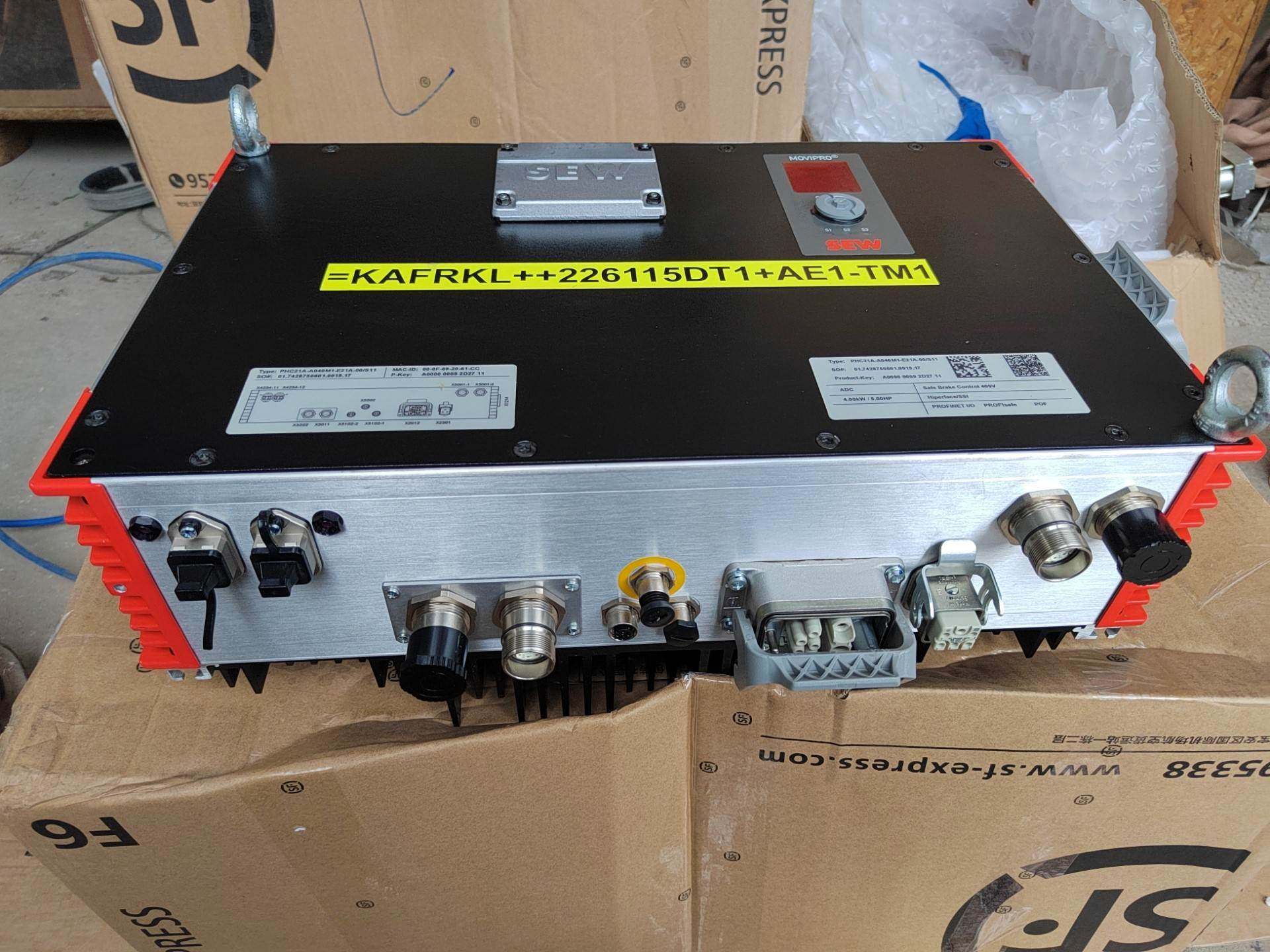 sew赛威phc21a-a040m1-e21a-00/s11 01.7428750601.0019.17原备