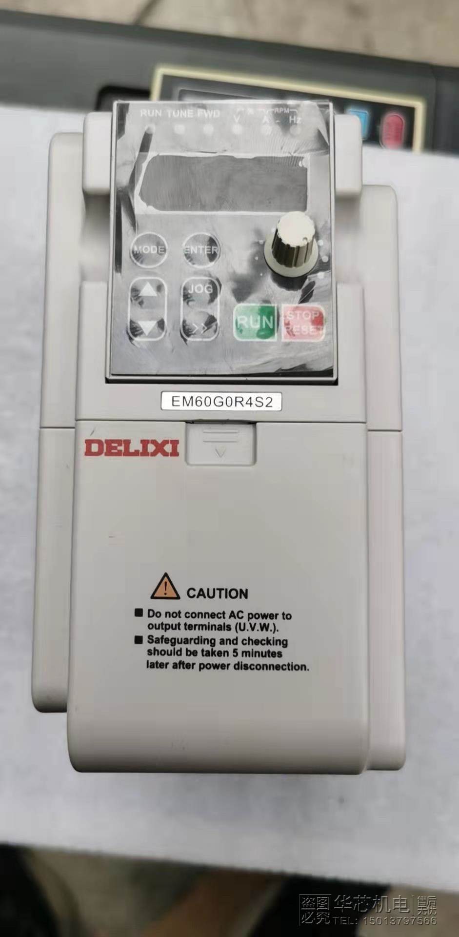 德力西变频器 cdi-em60g0r4s2 220v0.4k询价