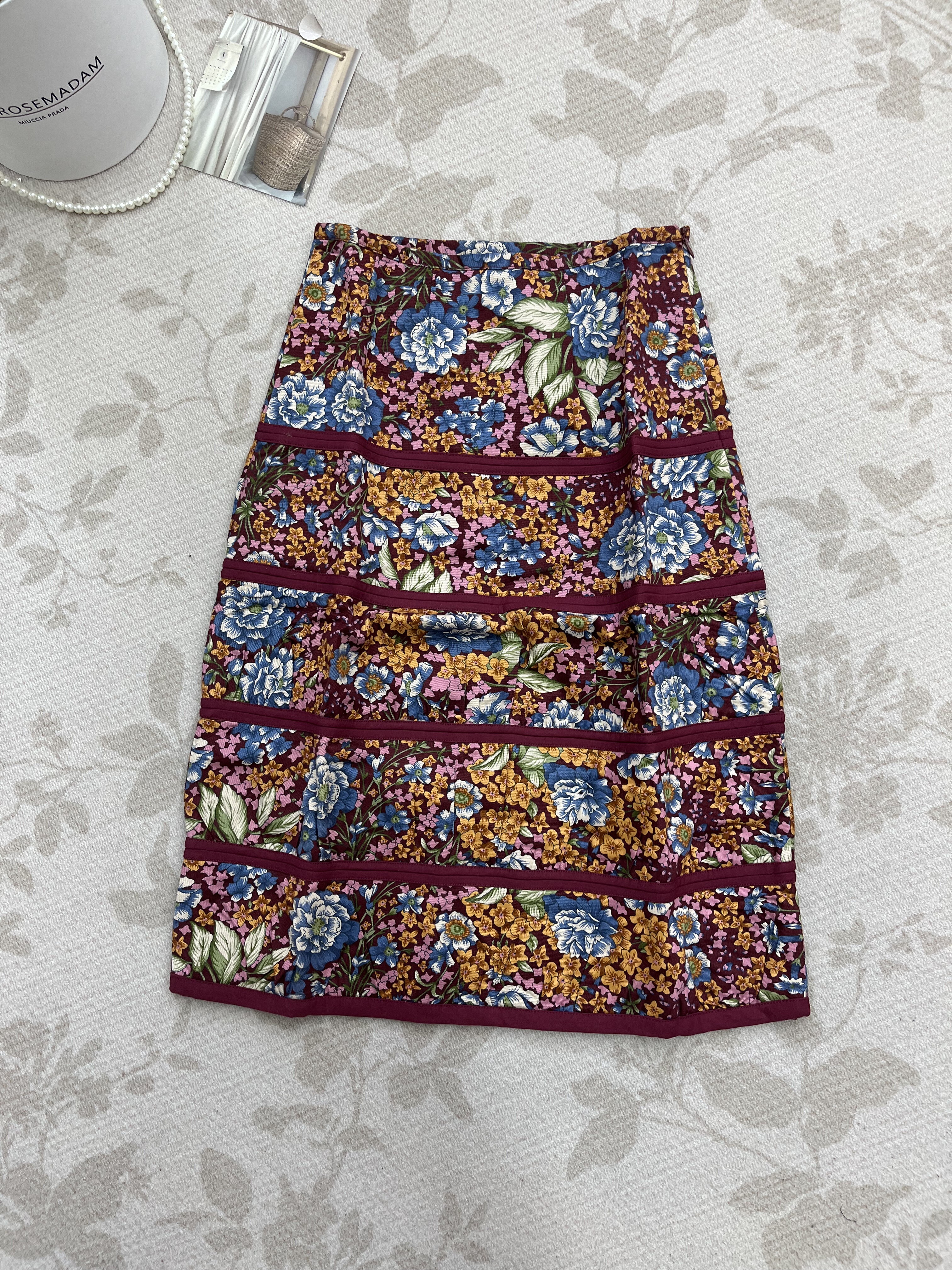 甜美红底碎花微厚磨毛款半身裙长裙秋冬款显瘦气质通勤