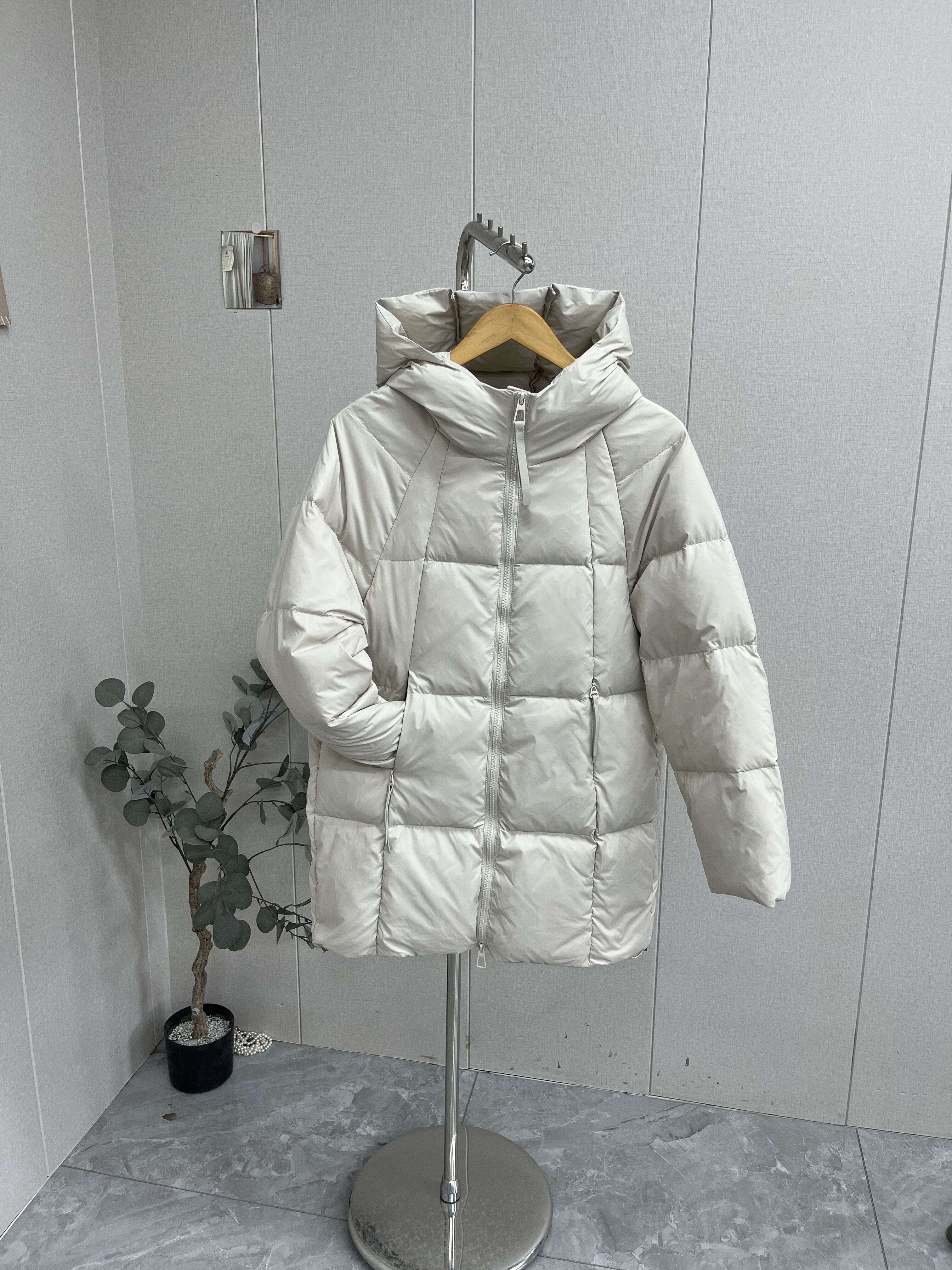 高品质显瘦韩版冬季新款轻薄中长款保暖羽绒服女