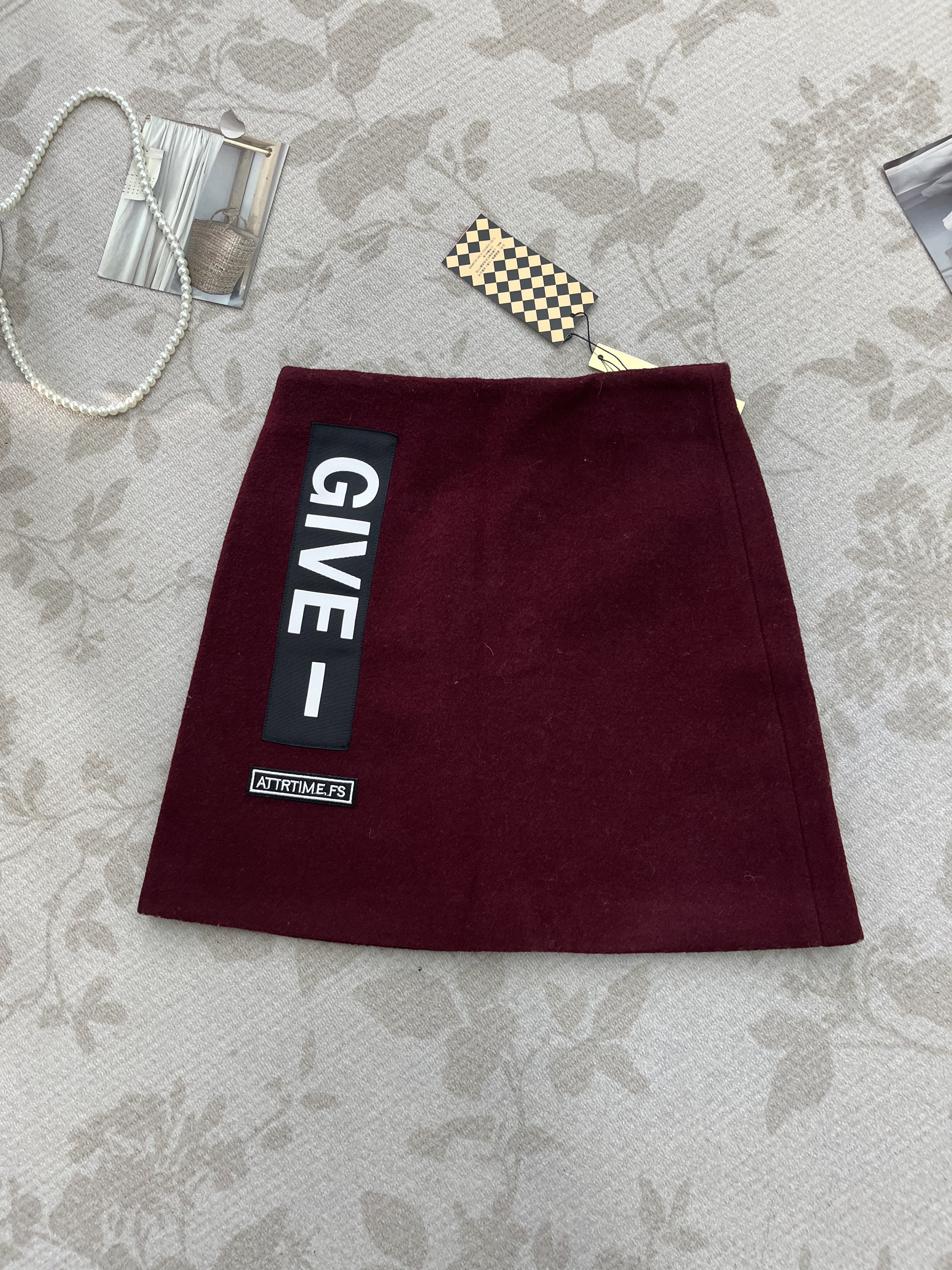 复古显瘦高腰A字半身裙女秋冬印花百搭通勤气质短裙