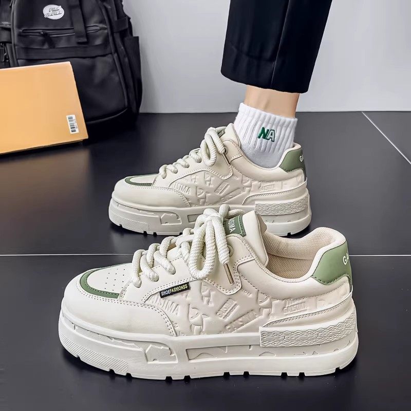 小众原创男鞋2026新款冬季高级感大码厚底休闲小白平板鞋运动潮鞋,流行男鞋,休闲板鞋,淘宝优惠券,粉丝福利购,淘宝优惠卷