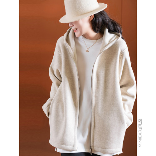 柔软百搭花杂连帽卫衣外套女