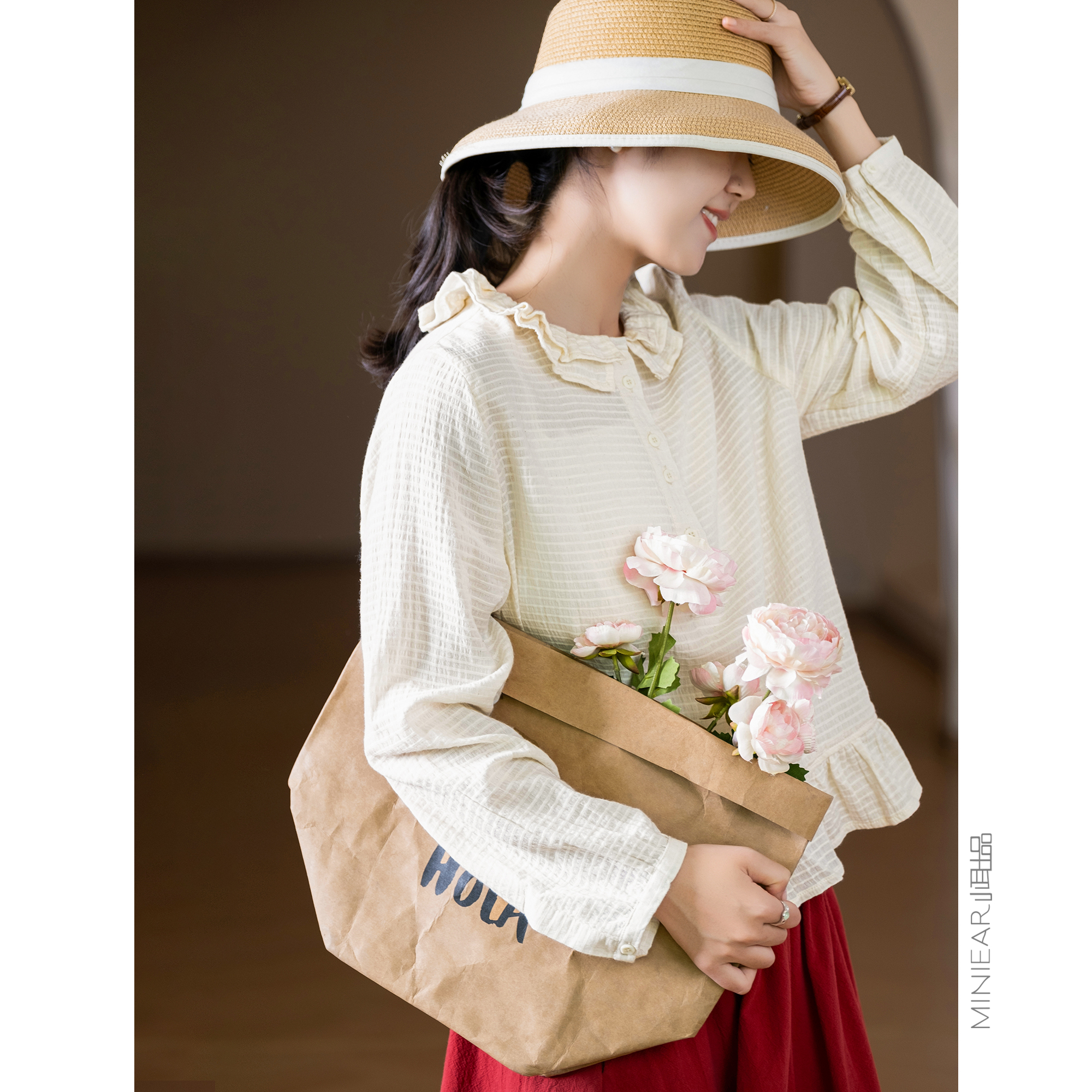 全棉花边半扣领宫廷风衬衫宽松