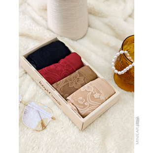 蚕丝裆部 4条盒装 法式 全包臀三角裤 女 蕾丝浮雕刺绣 小耳出品