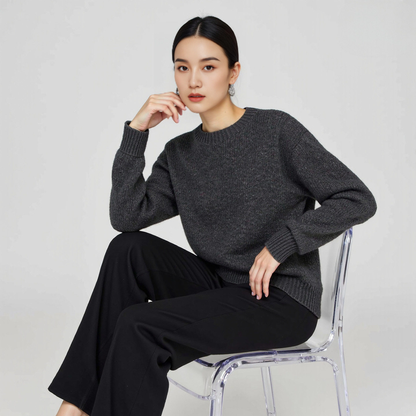 秋季复古毛衣女新款纯色圆领羊毛针织衫上衣牦牛绒长袖通勤秋装