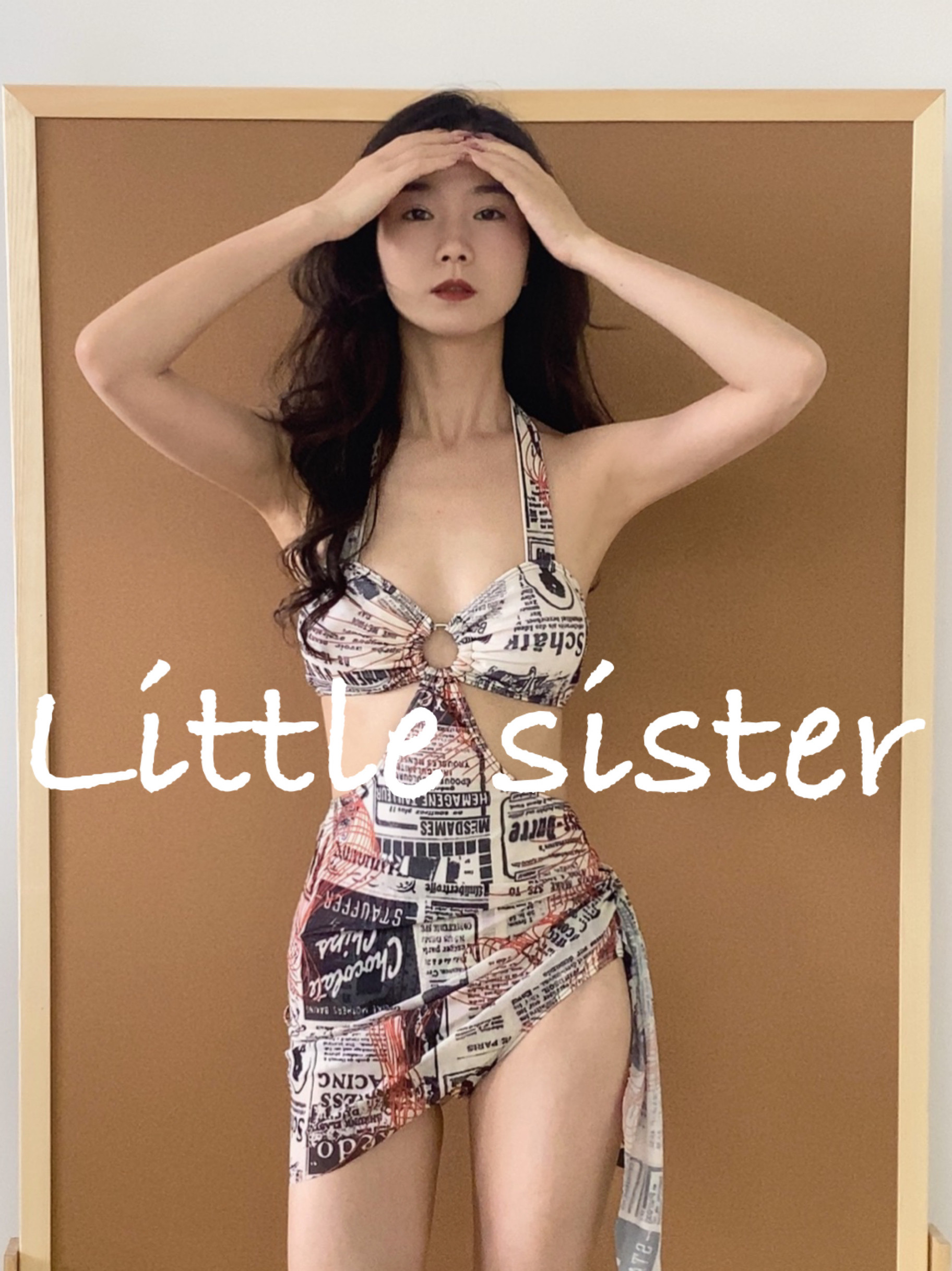 【Little Sister】画报复古印花挂脖连体泳衣女性感露背沙滩裙