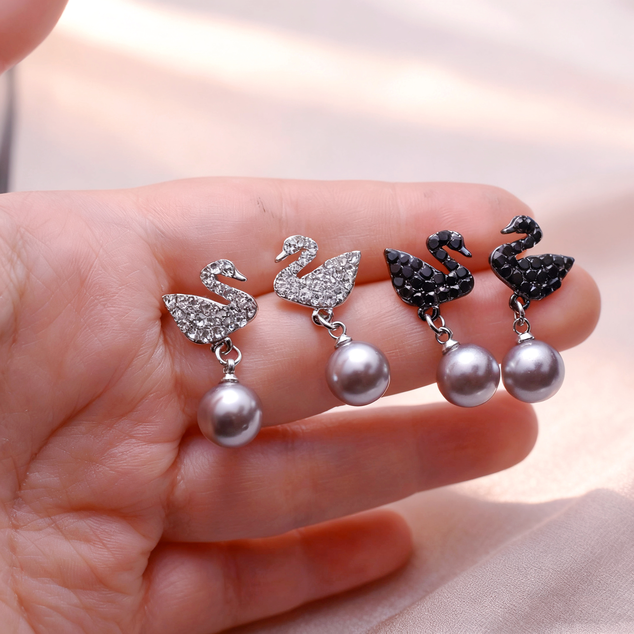 黑白天鹅耳钉轻奢高级感气质方圆脸珍珠耳环女生百搭耳饰品显脸小