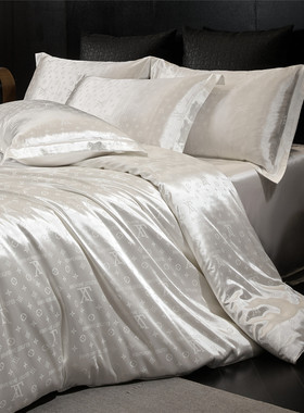 重磅真丝四件套桑蚕丝被套40姆米高端床单被罩轻奢感丝绸床上用品