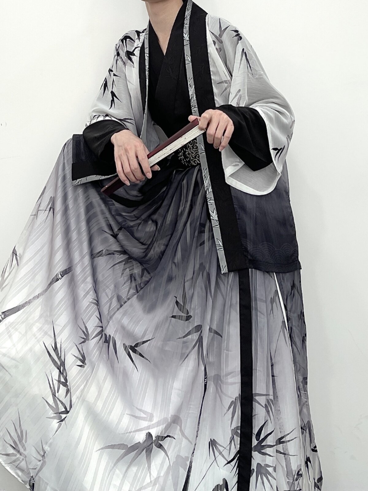 YUYUE SI CLOTHING BUREAU [MOZHU] 남녀 동일한 스타일 송나라에서 만든 일일 오리지널 한복 대나무 잎 인쇄 허리 길이 양복