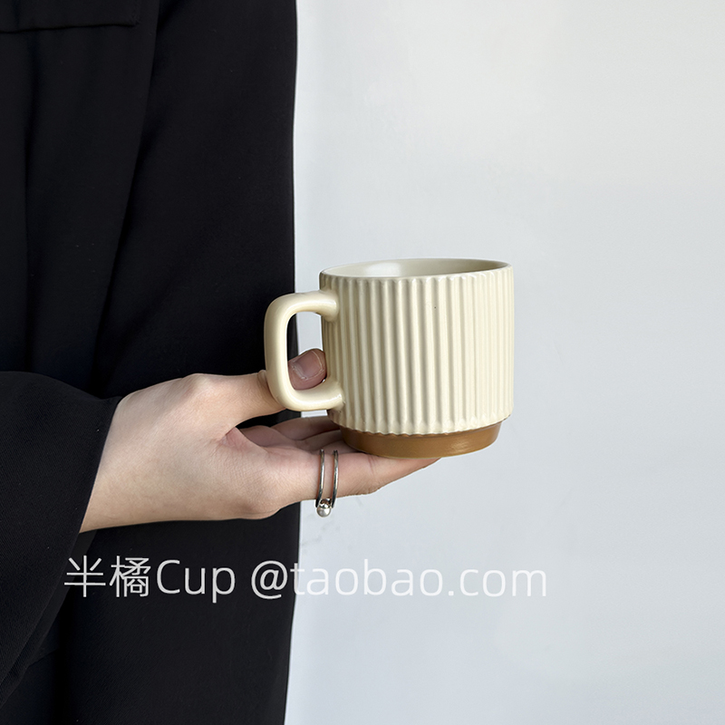 简约素雅条纹马克杯礼盒礼袋