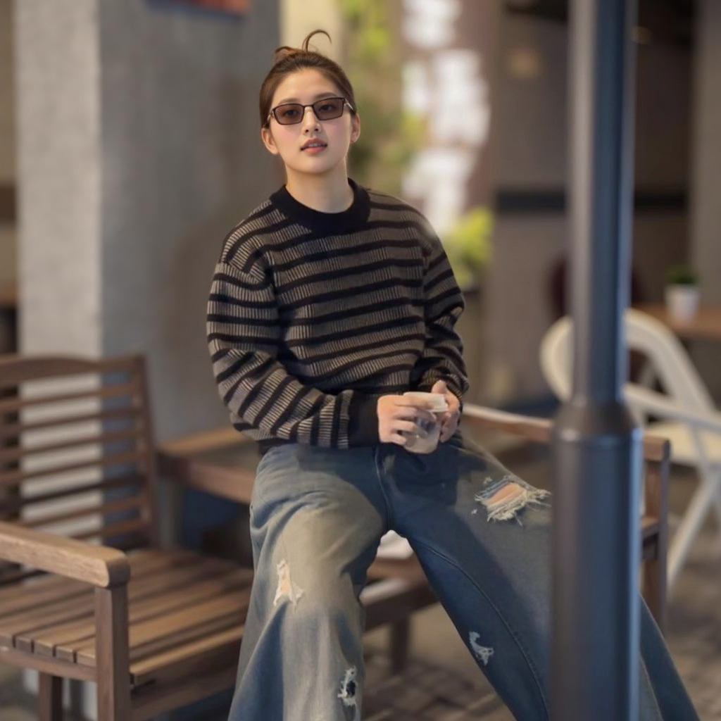 条纹男士毛衣秋冬季加厚痞帅百搭圆领打底衫潮流休闲上衣轻奢男装