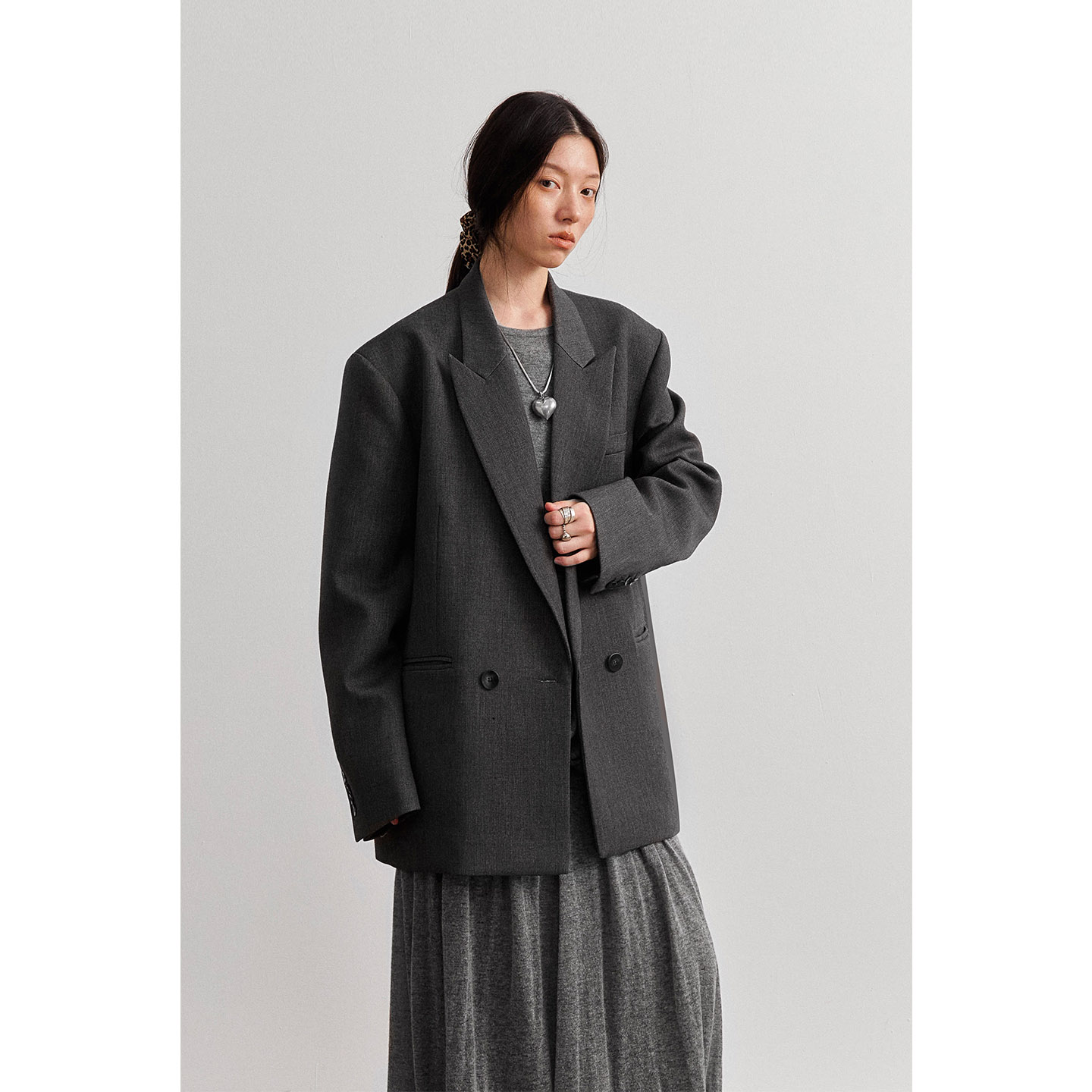 洛边 原创设计师款廓形西装女宽松双排扣西服外套高级感显瘦上衣