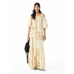 女 一字肩上衣A字半身裙套装 洛边 度假风镂空刺绣灯笼袖