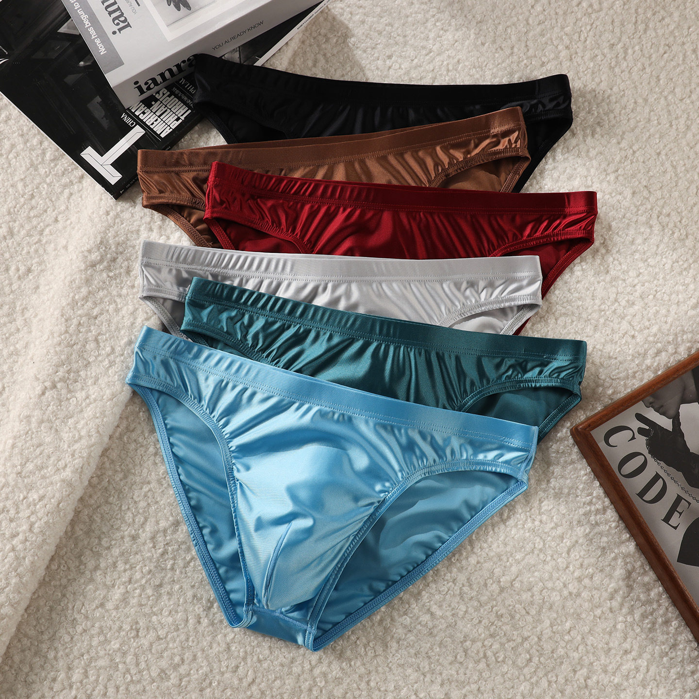 男士时尚丝滑三角中低腰修身无痕性感运动纯色内裤,女士内衣/男士内衣/家居服,男三角内裤,淘宝优惠券,粉丝福利购,淘宝优惠卷