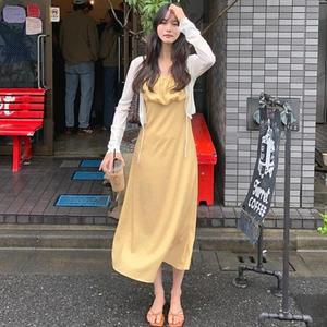 韩国代购直邮2026夏甜美少女风奶黄色吊带连衣裙温柔休闲韩系穿搭