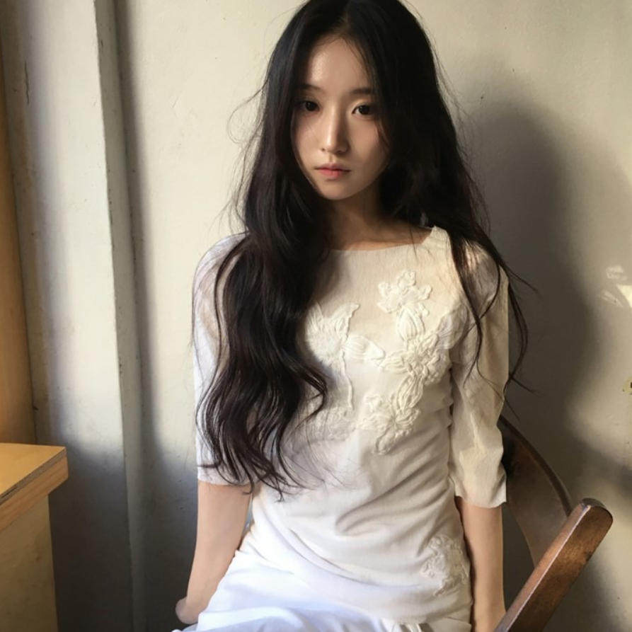 韩国代购直邮2026冬Daybin法式立体花朵五分袖T恤女小众减龄上衣