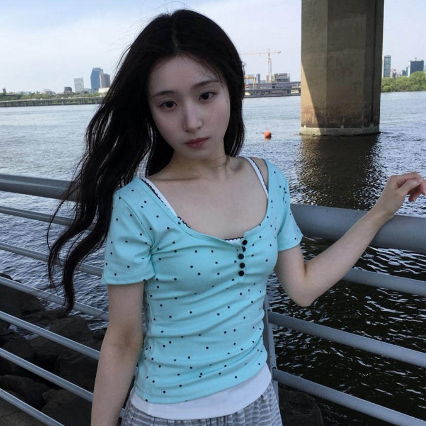 韩国代购直邮2026夏Daybin甜美少女风蓝色波点短袖T恤纽扣收腰