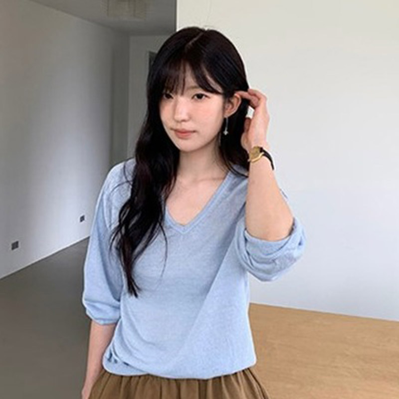 韩国代购直邮2026夏Flily温柔韩系风V领长袖宽松套头薄款针织衫女