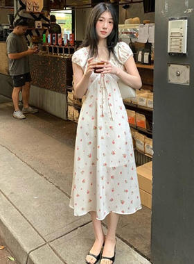 韩国代购直邮2026夏Flily甜美风泡泡袖A字裙法式度假风碎花连衣裙