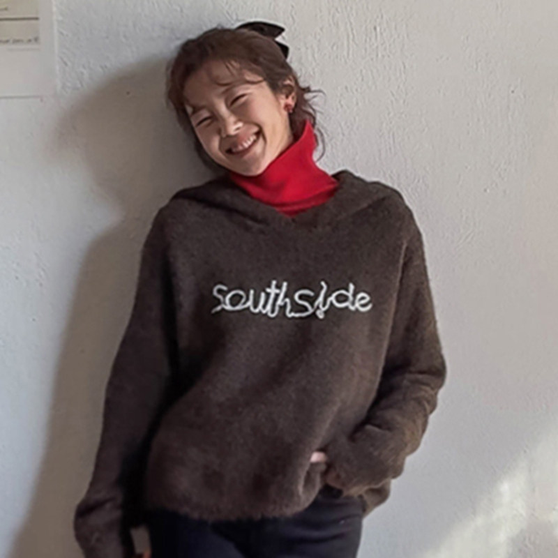 百搭慵懒保暖字母宽松连帽针织衫