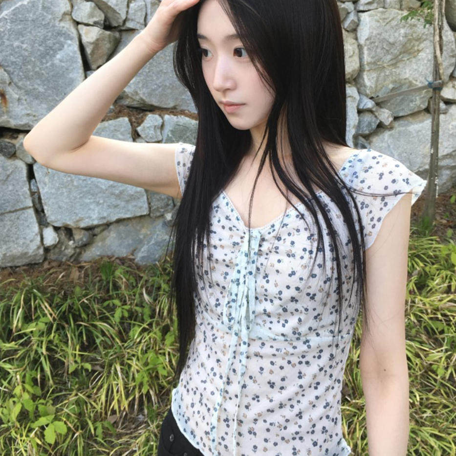 韩国代购直邮2026夏Daybin甜美少女风V领波点短袖T恤碎花系带显瘦