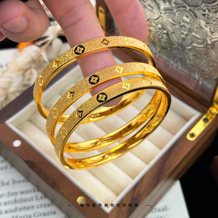 古法沙金满天星24k电镀沙金CNC老钱风四叶草老花手镯戒指女 新中式