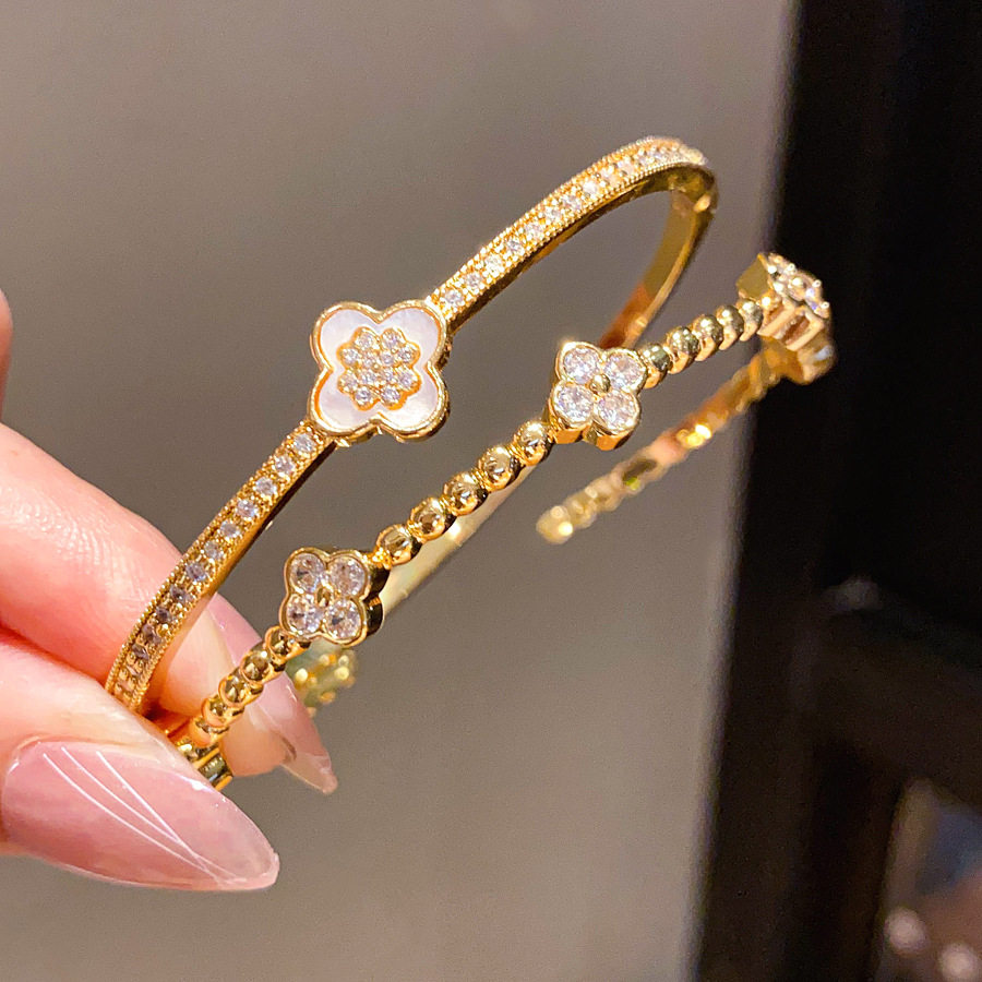 18k金电镀锆石幸运草手镯女 时尚简约个性气质手环轻奢高级感手饰,饰品/流行首饰/时尚饰品新,银饰手镯,淘宝优惠券,粉丝福利购,淘宝优惠卷