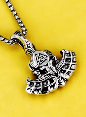 跨境热卖时尚饰品复古个性三角符文雷神之斧不锈钢男士吊坠项链