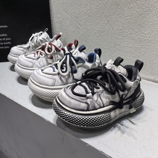 大头卡皮巴拉面包鞋棉鞋女2025冬季新款厚底松糕休闲做旧脏脏鞋