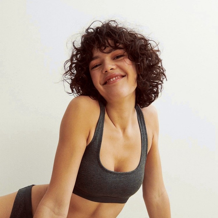 法国U 简洁纯色棉质少女夏季小胸内衣无钢圈有垫子单件运动风文胸