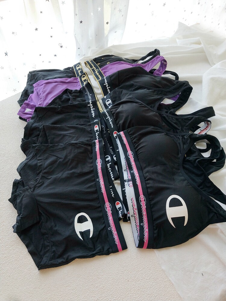 日单冠家champi~日常运动风学生有垫舒适平胸内衣无钢圈小胸文胸