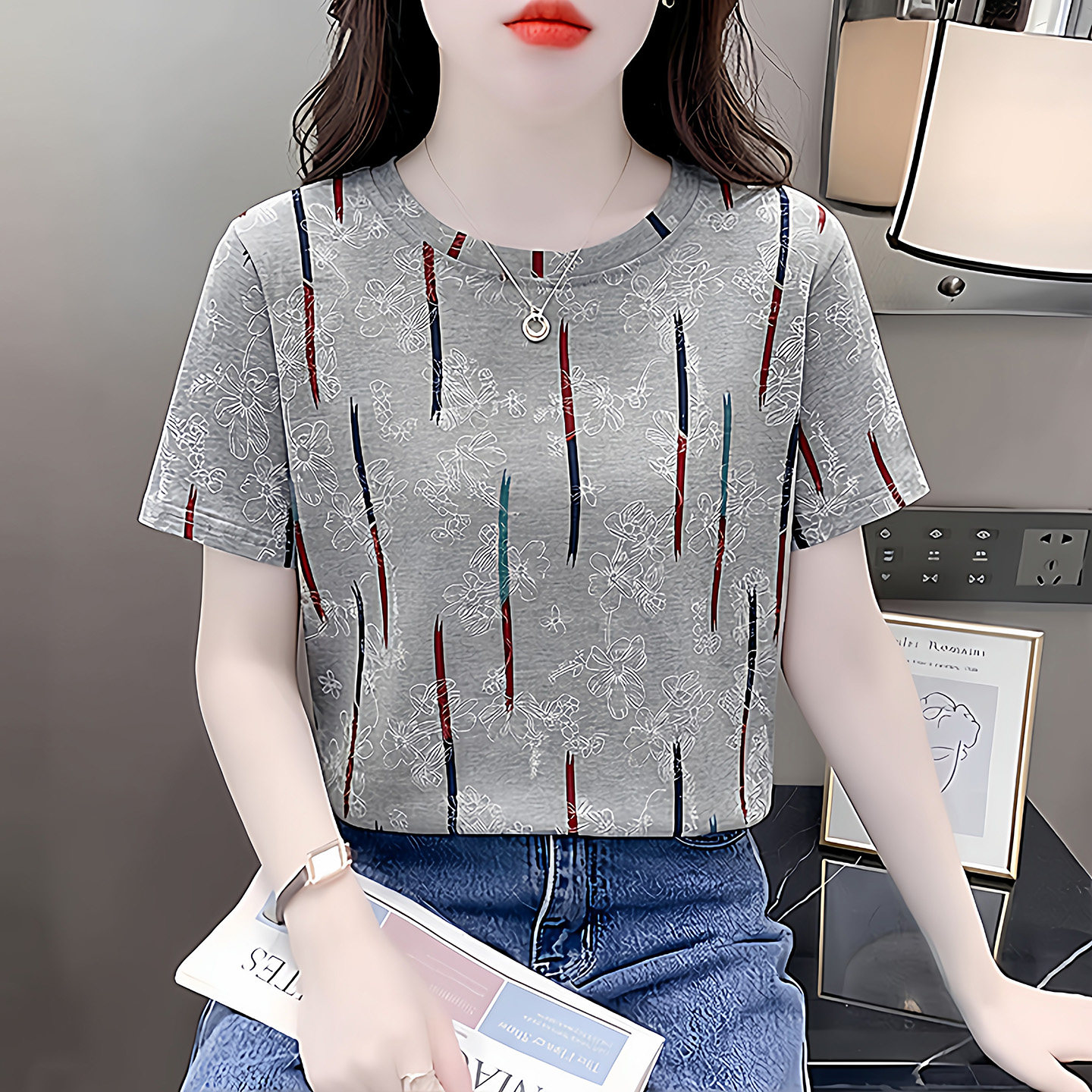 时尚纯棉短袖女t恤夏季正肩女士上衣2026新款设计感印花体恤衫夏