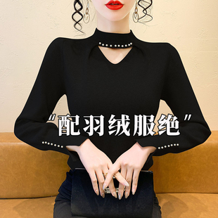 黑色半高领钉珠羽绒服内搭女秋冬毛衣女款修身打底针织衫高档上衣