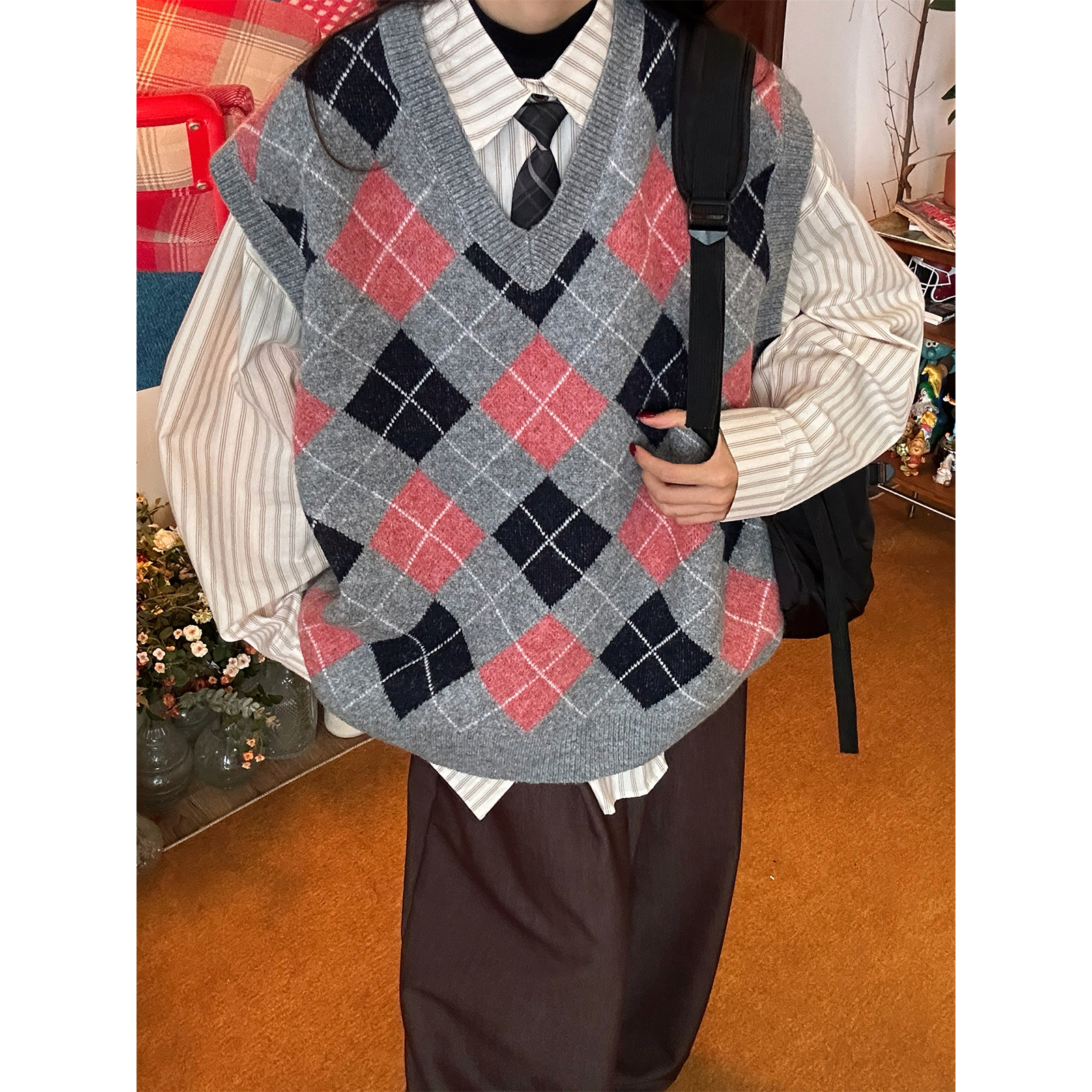 C2自制/秋冬复古菱格撞色针织马甲男女情侣新款V领无袖坎肩背心