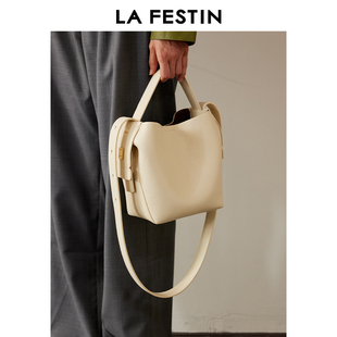 拉菲斯汀福桶包2026新款手拎包女斜挎头层牛皮菜篮子包手提水桶包