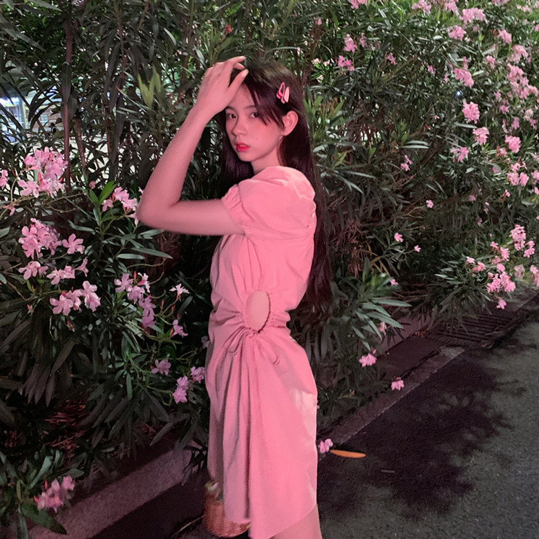 Real shot net red summer gentle wind square collar bubble sleeve green dress slim shoulder clavicle skirt