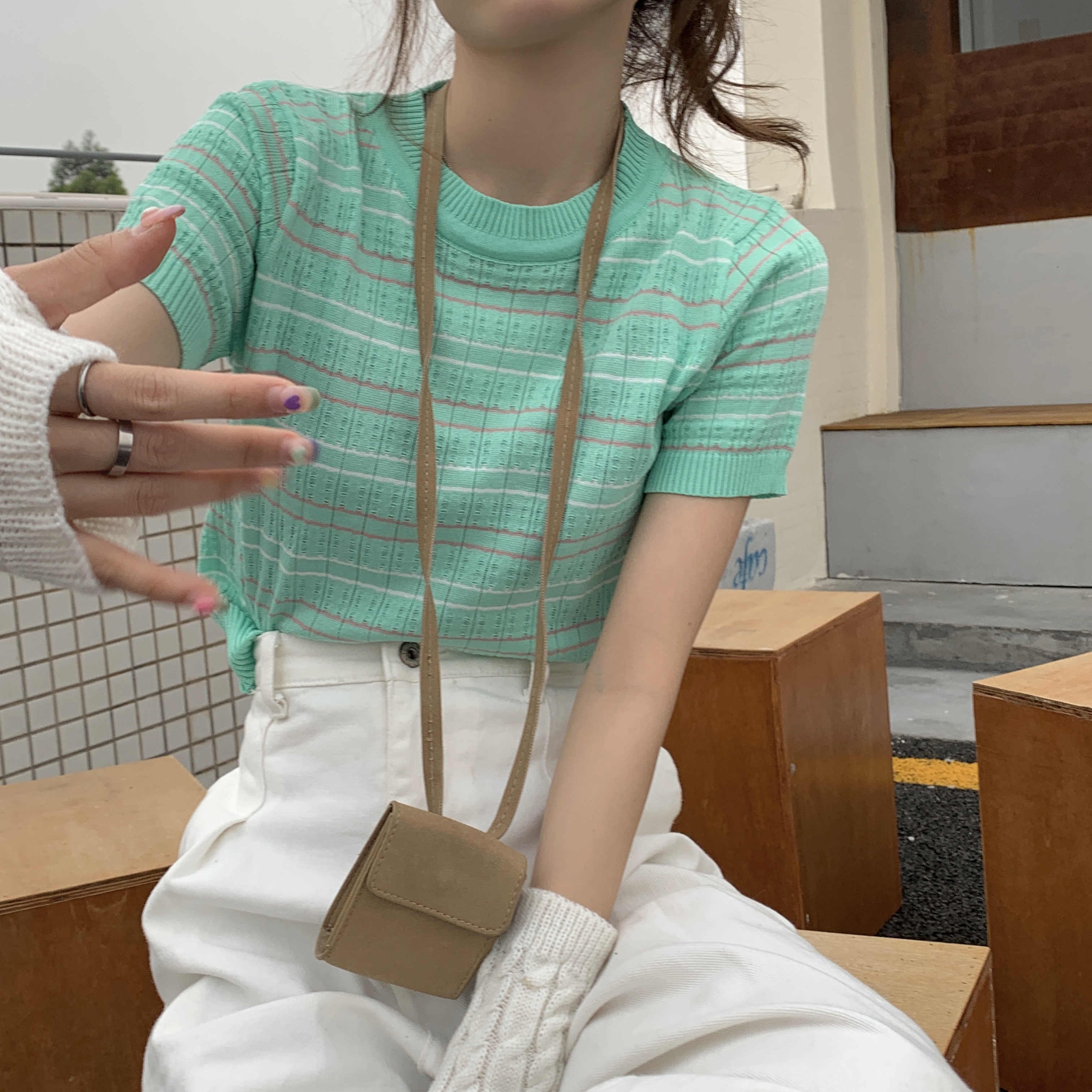 Real shot net red same type top in summer is versatile, age reducing and thin striped thin T-shirt round neck t-shirt female