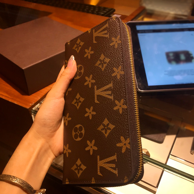 奢侈品大牌真皮拉链钱包手机包