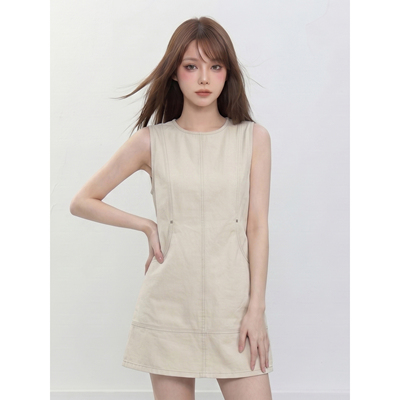 良木衣 简约纯色无袖背心连衣裙女夏明线设计感直筒显瘦A字短裙