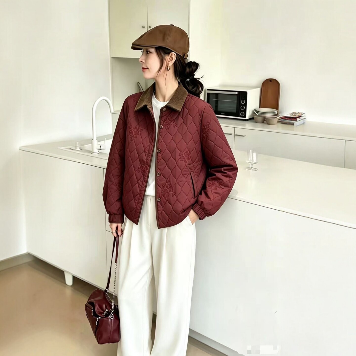 翻领新款秋季中年女装外套休闲