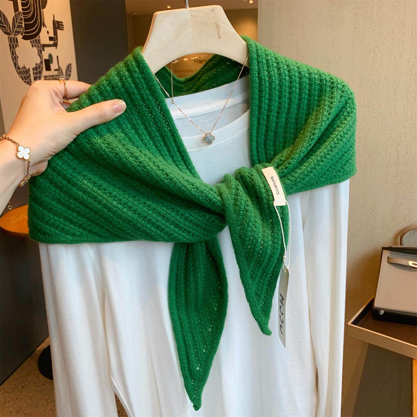 马尔斯绿100%澳洲纯羊毛三角巾披肩围巾女秋冬季韩版百搭保暖围脖,服饰配件/皮带/帽子/围巾,围巾/丝巾/披肩,淘宝优惠券,粉丝福利购,淘宝优惠卷