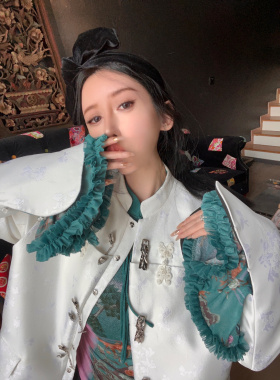设计师 肯逊新中式国风提花锦缎白色盘扣上衣外套