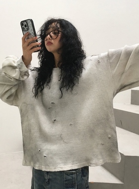 韩国男装代购东大门卫衣圆领复古套头UNUSED LAB做旧破洞脏染设计