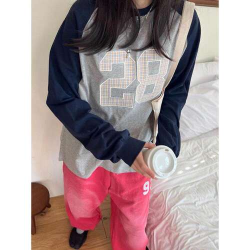 男装东大门长袖T恤刺绣格