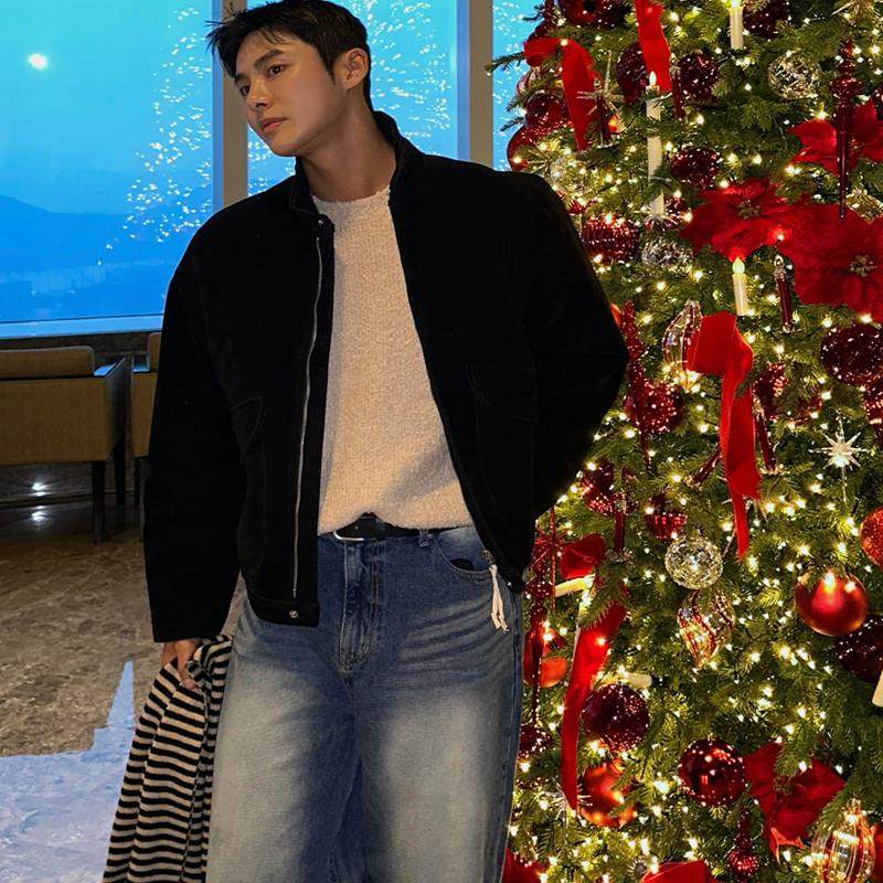 小北韩国男装代购东大门轻熟简约翻领拉链设计双口袋鹿皮绒夹克